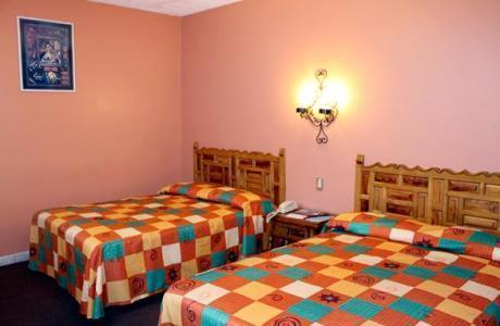 Hotel Imperial Puebla Kamer foto